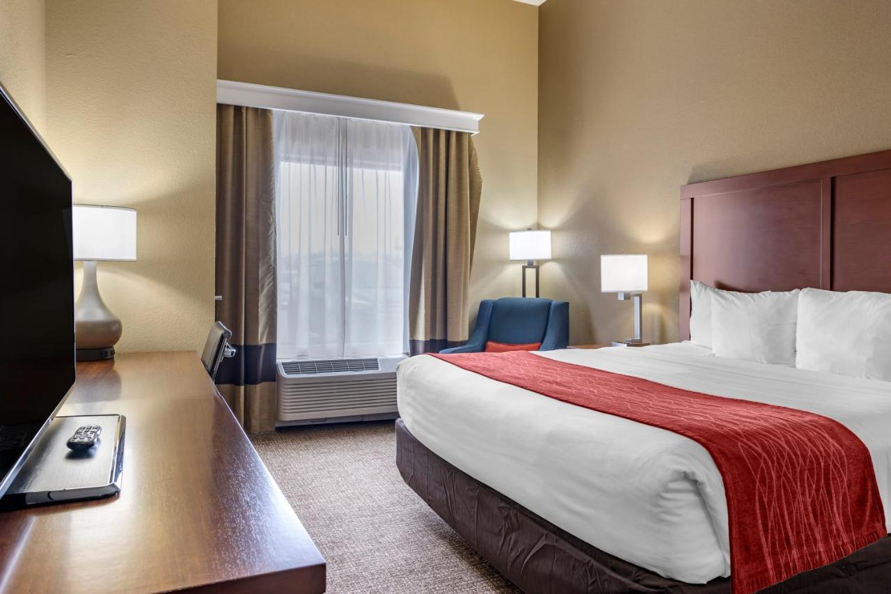 Comfort Inn & Suites Augusta Exteriér fotografie