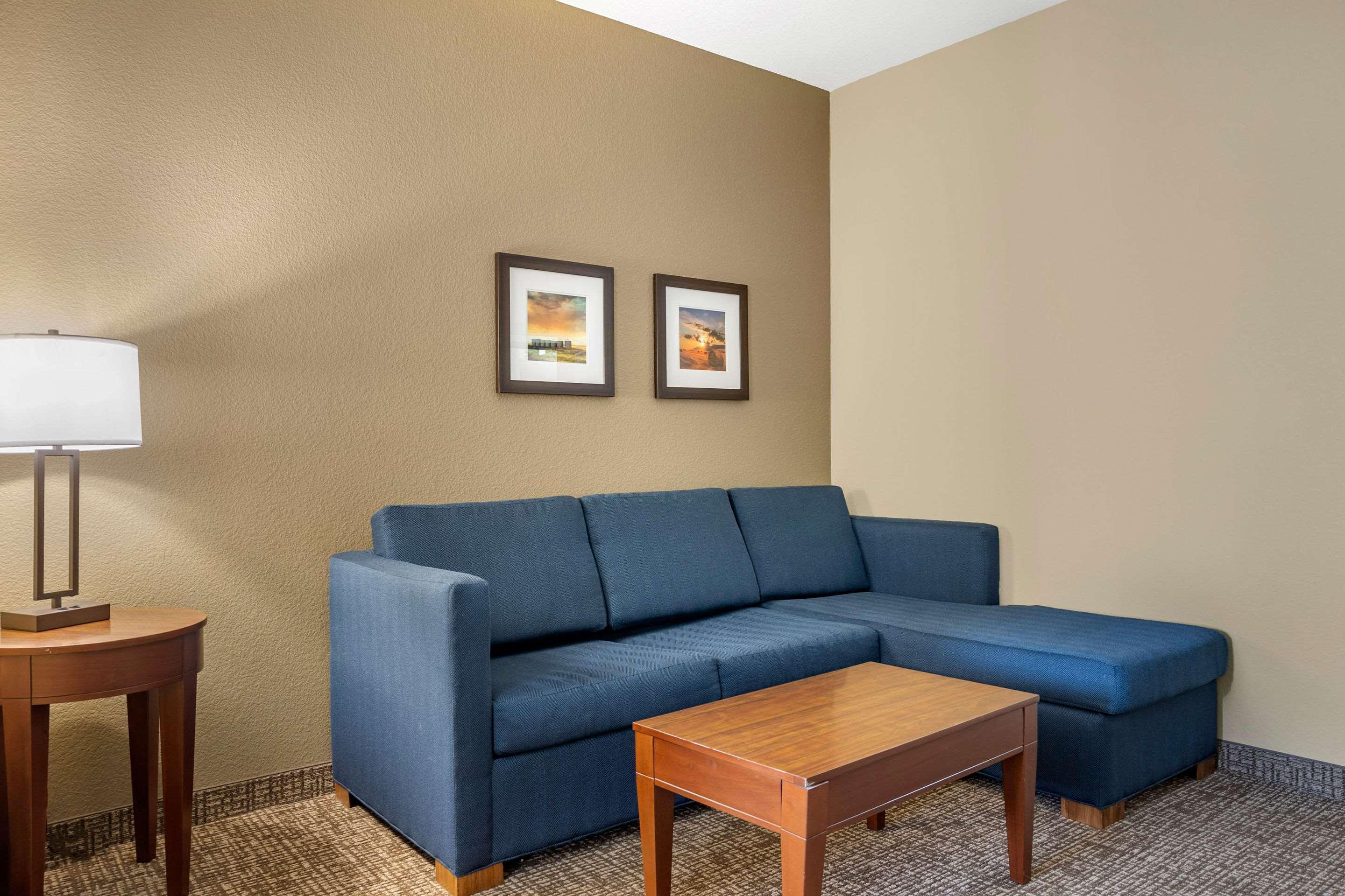 Comfort Inn & Suites Augusta Exteriér fotografie