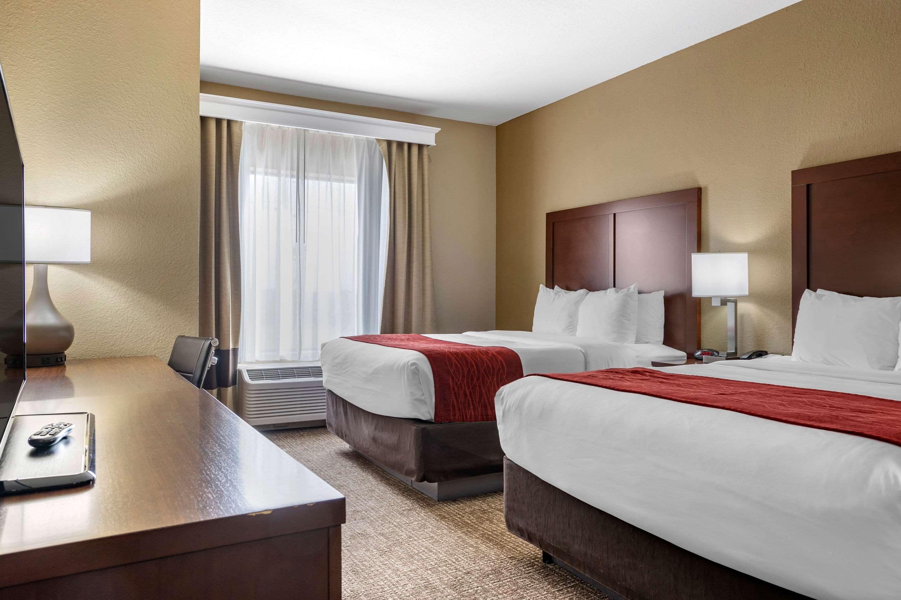 Comfort Inn & Suites Augusta Exteriér fotografie
