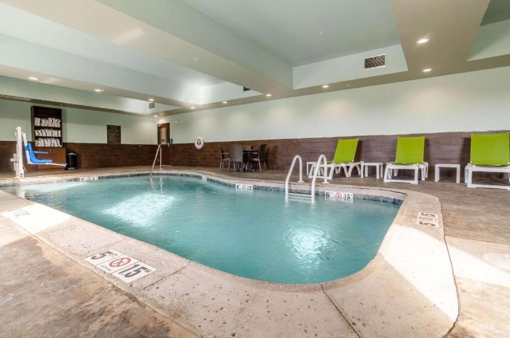 Comfort Inn & Suites Augusta Exteriér fotografie
