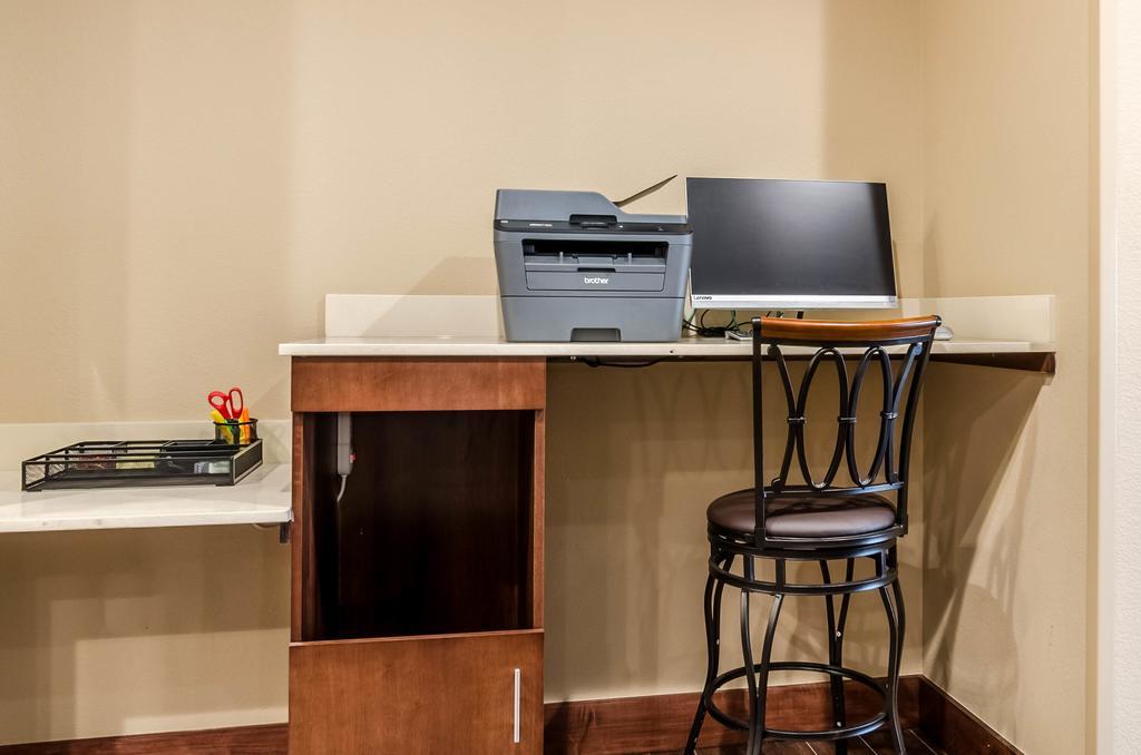 Comfort Inn & Suites Augusta Exteriér fotografie